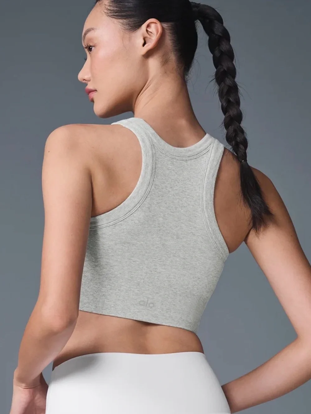 Alo Yoga Seamless Delight High Neck Bra in Athletic Heather Grey Size Small
